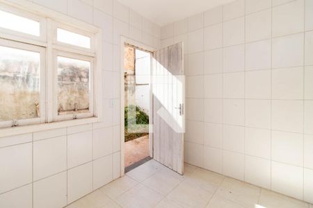 Cozinha de casa de condomínio à venda com 3 quartos, 161m² em Guarujá, Porto Alegre