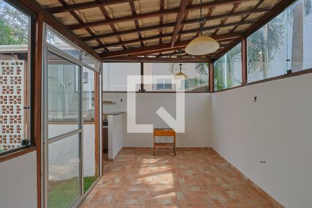 Apartamento à venda com 3 quartos, 100m² em Buritis, Belo Horizonte