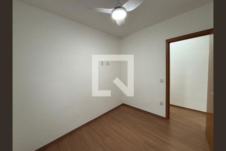 Quarto de apartamento para alugar com 3 quartos, 68m² em Colinas do Paratehy, São José dos Campos