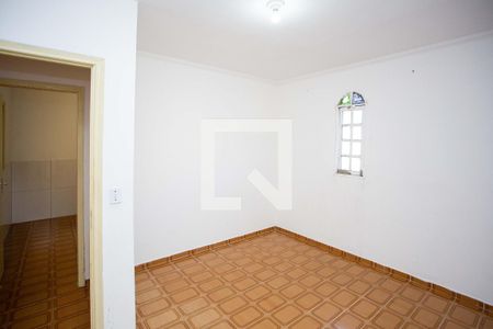 Quarto 2 de casa para alugar com 2 quartos, 89m² em Jardim Miriam, São Paulo