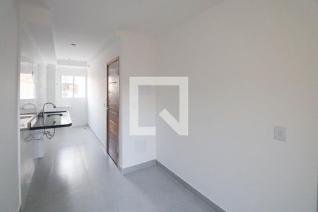 Sala / Cozinha  de apartamento para alugar com 1 quarto, 30m² em Vila Constança, São Paulo