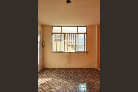 Sala  de apartamento para alugar com 2 quartos, 55m² em Fonseca, Niterói