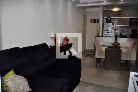 Detalhe - Sala e Sala de Jantar de apartamento para alugar com 2 quartos, 47m² em Vila Cruz das Almas, São Paulo