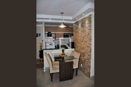 Detalhe - Sala e Sala de Jantar de apartamento para alugar com 2 quartos, 47m² em Vila Cruz das Almas, São Paulo