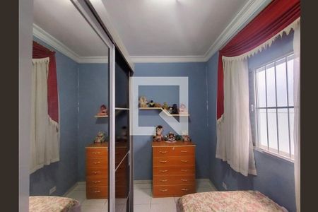 Quarto de casa à venda com 3 quartos, 180m² em Baeta Neves, São Bernardo do Campo