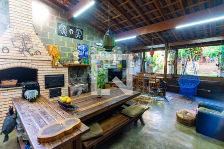 Sala/Cozinha de casa à venda com 1 quarto, 71m² em Cidade Domitila, São Paulo