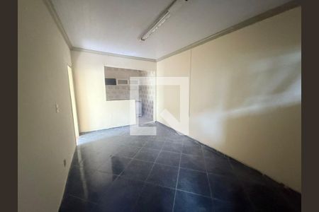Sala de casa à venda com 2 quartos, 96m² em Parque São Pedro, Belo Horizonte
