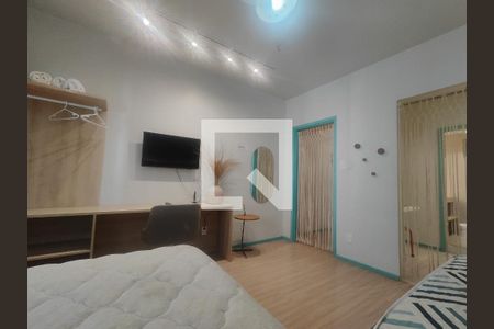 Sala de apartamento para alugar com 1 quarto, 35m² em Recreio dos Bandeirantes, Rio de Janeiro