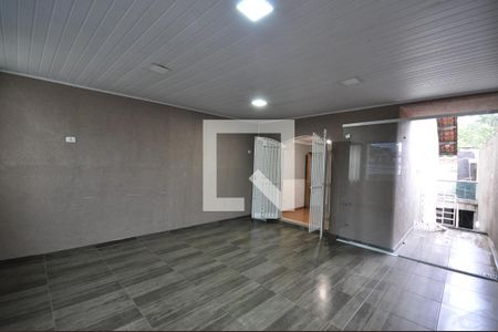 Quarto 1 de casa para alugar com 2 quartos, 80m² em Sítio do Piqueri, São Paulo
