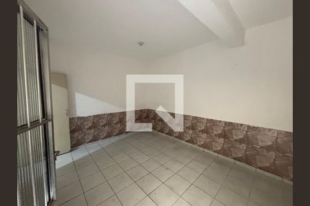 Quarto 1 de casa para alugar com 4 quartos, 180m² em Jardim Aricanduva, São Paulo