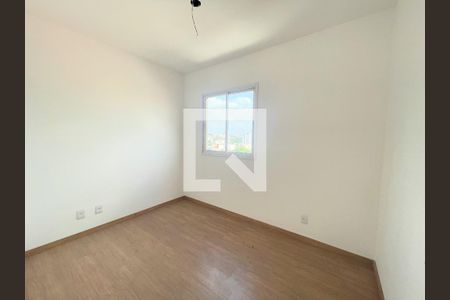 Quarto 1 de apartamento à venda com 2 quartos, 45m² em Santa Monica, Belo Horizonte