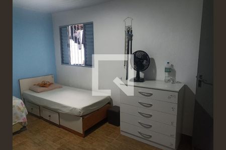 Quarto de casa à venda com 2 quartos, 110m² em Jardim Silvana, Santo André