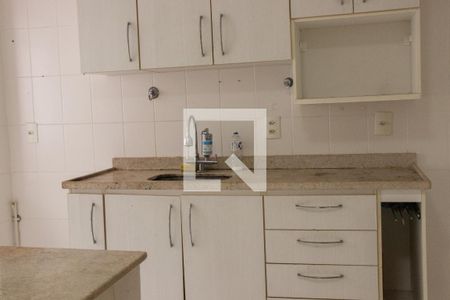 Apartamento para alugar com 2 quartos, 90m² em Parque Riviera, Cabo Frio