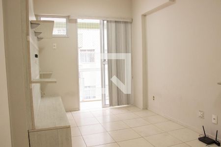 Apartamento para alugar com 2 quartos, 90m² em Parque Riviera, Cabo Frio