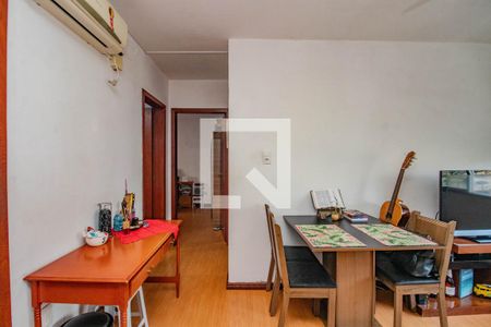 Sala de apartamento à venda com 2 quartos, 66m² em São Sebastião, Porto Alegre
