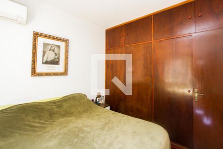 Casa à venda com 3 quartos, 152m² em Parque Colonial, São Paulo