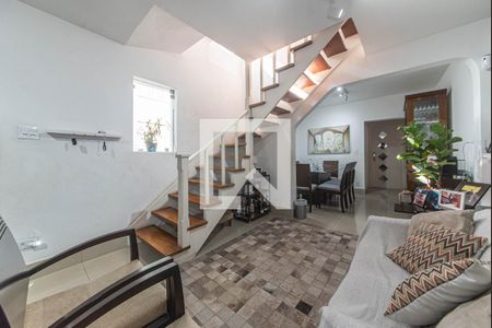 Sala de casa à venda com 3 quartos, 285m² em Vila Cruzeiro, São Paulo