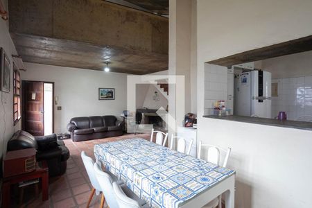 Sala de casa à venda com 3 quartos, 250m² em Castelo, Belo Horizonte