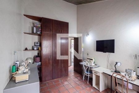 Quarto 2 de casa à venda com 3 quartos, 250m² em Castelo, Belo Horizonte