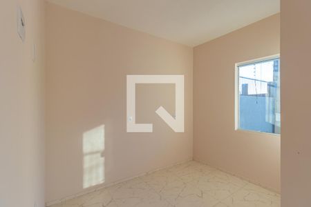 Casa à venda com 2 quartos, 114m² em Fátima, Canoas