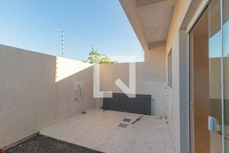 Casa à venda com 2 quartos, 114m² em Fátima, Canoas