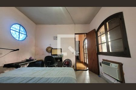 Quarto 1 Suite de casa para alugar com 2 quartos, 80m² em Ricardo de Albuquerque, Rio de Janeiro