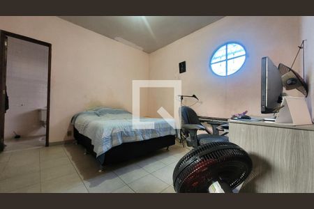 Quarto 1 Suite de casa para alugar com 2 quartos, 80m² em Ricardo de Albuquerque, Rio de Janeiro