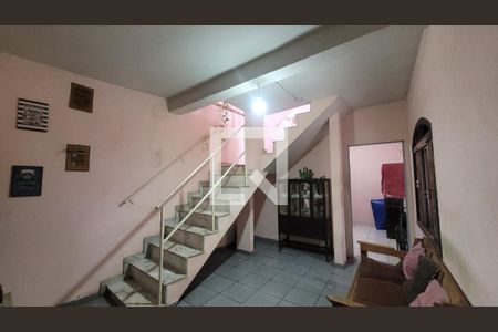 Sala de casa para alugar com 2 quartos, 80m² em Ricardo de Albuquerque, Rio de Janeiro