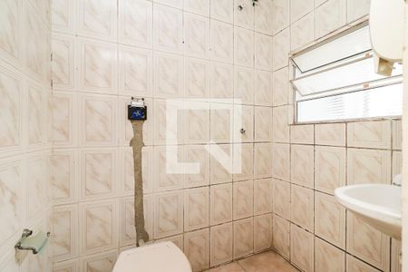 Banheiro de casa para alugar com 1 quarto, 22m² em Jardim Helena, São Paulo
