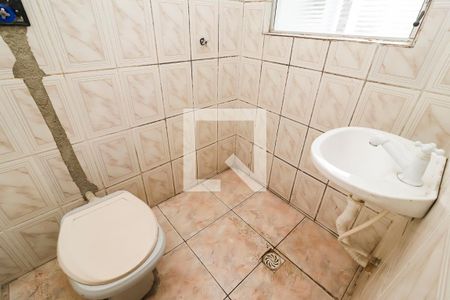 Banheiro de casa para alugar com 1 quarto, 22m² em Jardim Helena, São Paulo
