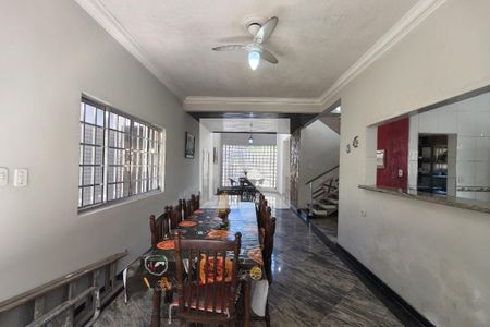 Sala de casa para alugar com 4 quartos, 270m² em Vila Caiçara, Praia Grande