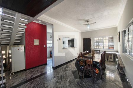 Sala de casa para alugar com 4 quartos, 270m² em Vila Caiçara, Praia Grande