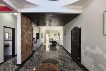 Sala de casa para alugar com 4 quartos, 270m² em Vila Caiçara, Praia Grande