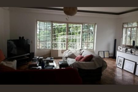 Casa à venda com 6 quartos, 750m² em Jardim Sao Bento, São Paulo