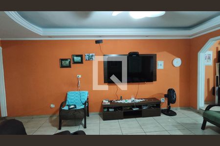 Sala de estar de casa à venda com 5 quartos, 350m² em Parque Savoi City, São Paulo