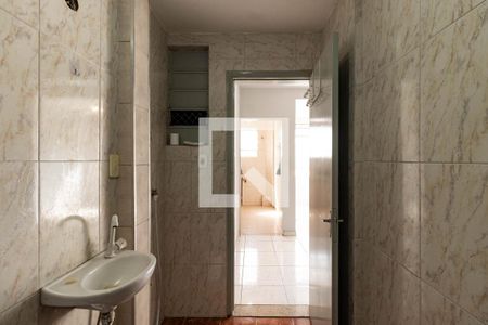 Banheiro de kitnet/studio para alugar com 1 quarto, 40m² em Santa Cecilia, São Paulo