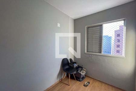 Quarto 1 de apartamento para alugar com 3 quartos, 62m² em Parque Bristol, São Paulo