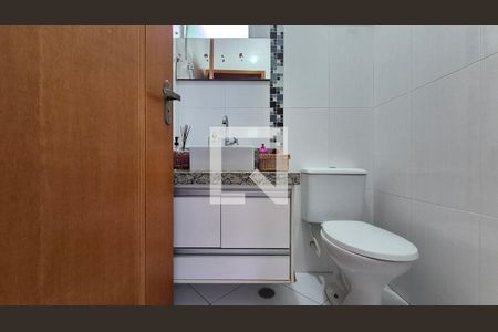 Lavabo  de casa à venda com 3 quartos, 151m² em Parque das Nações, Santo André