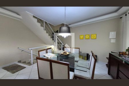Sala  de casa à venda com 3 quartos, 151m² em Parque das Nações, Santo André