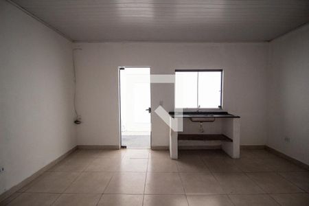 Cozinha de casa para alugar com 2 quartos, 75m² em Cajuru do Sul, Sorocaba