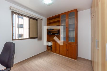 Quarto de apartamento à venda com 3 quartos, 128m² em Vila Clementino, São Paulo