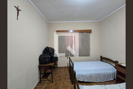 Quarto 01 de casa para alugar com 8 quartos, 226m² em Jardim Pereira, Guarulhos