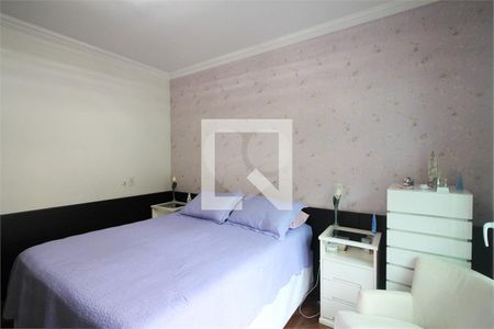 Casa à venda com 4 quartos, 520m² em Vila Albertina, São Paulo