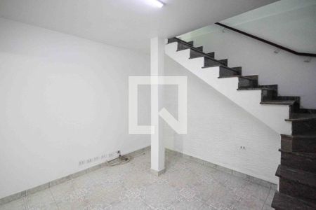 Casa para alugar com 3 quartos, 700m² em Vila Primavera, São Paulo