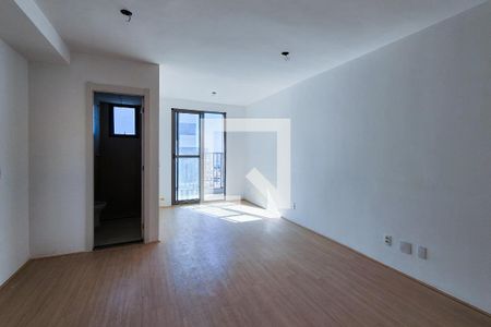 Sala - Quarto de kitnet/studio à venda com 1 quarto, 35m² em Santo Cristo, Rio de Janeiro