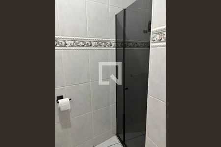 Banheiro  de kitnet/studio para alugar com 1 quarto, 40m² em Centro, Campinas