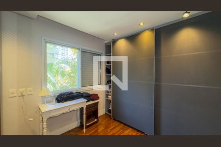 Quarto Suíte de apartamento à venda com 2 quartos, 95m² em Campo Belo, São Paulo
