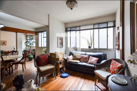 Sala de TV de apartamento à venda com 4 quartos, 168m² em Funcionários, Belo Horizonte