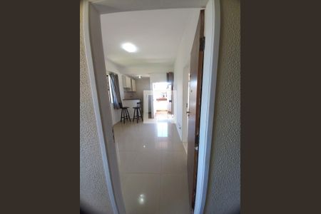 Sala de kitnet/studio para alugar com 1 quarto, 35m² em Praia do Flamengo, Salvador