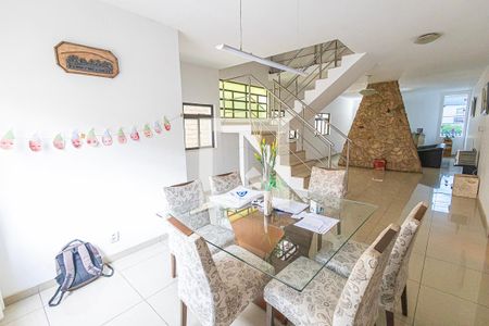sala / copa de casa para alugar com 3 quartos, 280m² em Dona Clara, Belo Horizonte